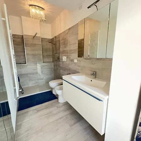 Centre, Ideal For Families Alassio