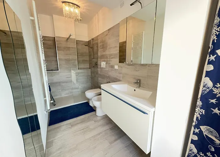 Centre, Ideal For Families Alassio